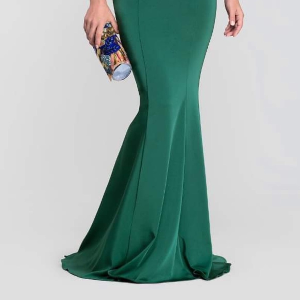 Kleinfeld mermaid dress in Pine color - Picture 2 of 8